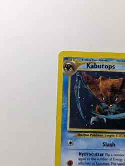 Kabutops 6/75 Holo Pokemon Card Neo Discovery LP - Image 4
