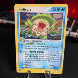 Ludicolo 7/100 Holo Rare Pokemon ex Sandstorm LP SWIRL - Image 1