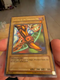 Yu-Gi-Oh! Unlimited Left Leg of the Forbidden One #LOB-121 NM - Image 1