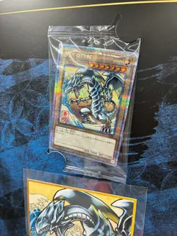 Yu-Gi-Oh! 25th Anniversary Blue-Eyes White Dragon Ukiyoe Edition Stamp Full Set - Image 3
