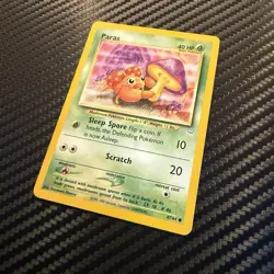 Paras 47/64 Pokemon TCG Pokemon Card (MYREF#7) - Image 1