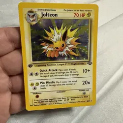 Jolteon 04/64 Pokemon Jungle Holo 1st Edition - Image 2