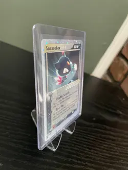 Sneasel ex 103/109 Ruby and Sapphire Holo Rare 2003 Card in Great Condition - Image 4
