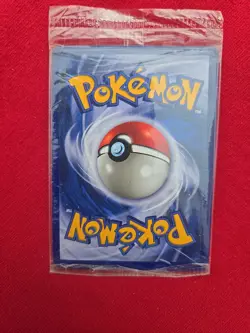 Perfect Condition Original Seal First Edition Machamp Holographic Pokemon Card - Image 2