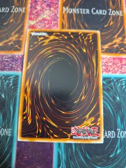 Yu-Gi-Oh! TCG Blackwing - Steam the Cloak DRLG-EN028 Super Rare 1st Edition NM - Image 3