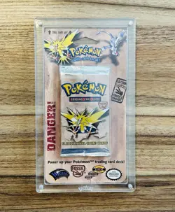 1999 Pokemon Fossil Blister Pack – Zapdos Artwork (Factory Sealed, w/ Case) - Image 1