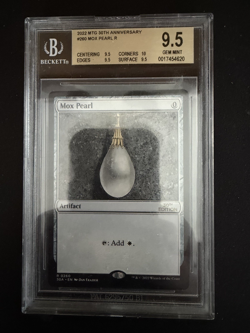 MTG mox pearl Graded 9.5 30th anniversary - Image 1