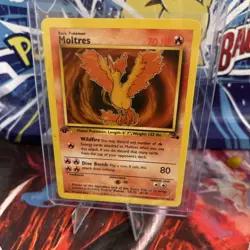 Pokemon TCG Moltres Fossil 1st Edition Non Holo - Image 3