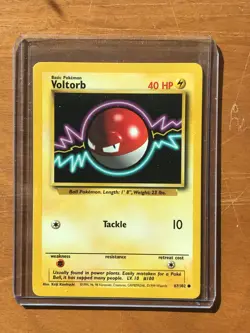 1999 Pokemon TCG Voltorb Card 67/102 1st Edition Base Set Shadowless - Image 1