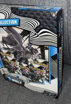 *SEALED* Pokemon TCG Scarlet & Violet 10.5 Black Bolt Binder Collection Box - Image 4