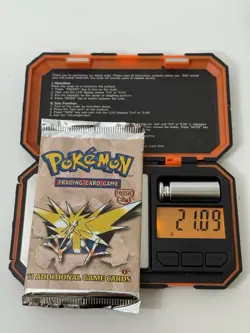 1st Edition Fossil Pokemon Booster Pack Zapdos Factory Sealed 21.09g HEAVYU! 742818060714 - Image 1
