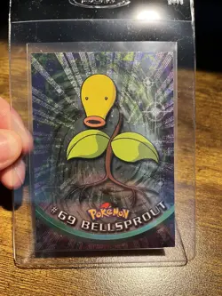Pokemon Topps Series 1 - BELLSPROUT #69 - Black Label 2nd Print - Textured Holo - Image 1