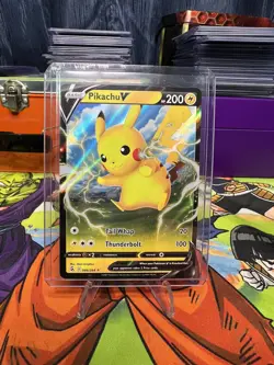 Pokemon TCG Pikachu V Fusion Strike 086/264 Holo Ultra Rare - Image 3