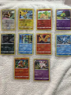 Pokemon Pikachu Card Lot 5 Cards - Celebrations & Pokemon GO, V & Promo Variants - Image 2
