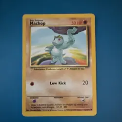 Machop 52/102 – Base Set (1999) – 50 HP Common – Pokemon Card – WOTC – English - Image 1