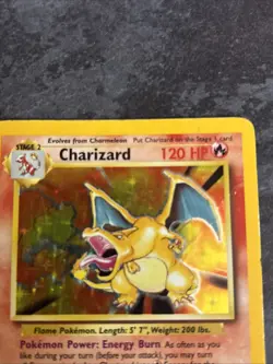 charizard 4/102 base set Pokemon Card-Good condition - Image 3