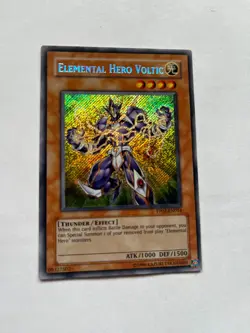 Elemental Hero Voltic PP02-EN014 Premium Pack 2 Unlimited - Image 1