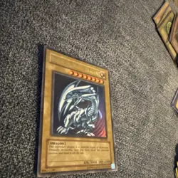 Yu-Gi-Oh! TCG Blue-Eyes White Dragon Ultra Rare Unlimited 3000 ATK 2500 DEF - Image 2