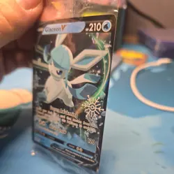 Pokemon TCG Glaceon V 2023 Holiday Advent Snowflake Stamp Promo 040/203 Sealed - Image 3