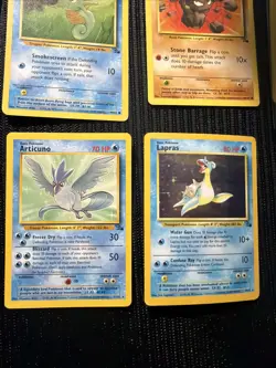 Pokemon TCG Fossil 18 Card Lot WOTC INCLUDES TWO HOLO RARE CARDS - Image 5