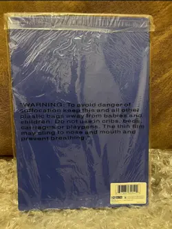Brand New 1999 Vintage Charizard Pokemon card binder - Image 4