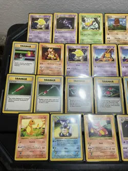 (30) Pokemon Card ALL VTG Lot Cards 1999 Rare ALL SHADOWLESS! CHARMANDER MAGMAR - Image 2