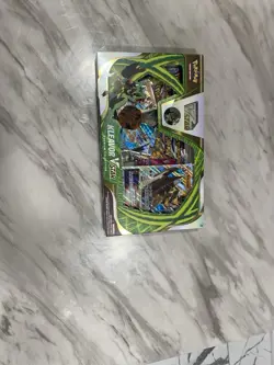 Pokemon TCG Kleavor VSTAR Premium Collection Box Promo English Card Stock - Image 3