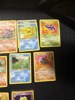 Pokemon TCG 17 Card Fossil Lot WOTC INCLUDES TWO RARE CARDS - Image 5