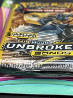 Team up & Unbroken Bonds 3-Card Mini Booster Blister Pack New - see pics - Image 5