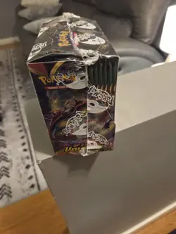 Pokemon Sword & Shield Vivid Voltage Booster Box Factory Sealed 36 Packs (JF44) - Image 5