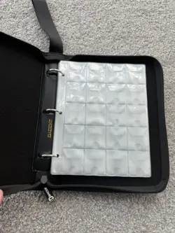 Dacckit TCG Coin Folder Zipped Binder for Pokemon RARE Mint Green - Image 2