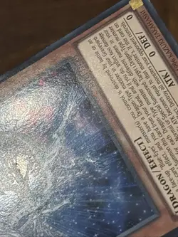 Deep-Eyes White Dragon MVP1-EN005 1st Edition Ultra Rare LP - Image 4