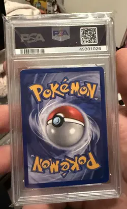 Pokemon Venusaur Base Set Holo Unlimited PSA 9 - Image 2