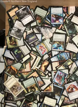2.5LB Lot of Various Mixed Assorted Magic the Gathering Cards TCG Trading Cards - Image 2