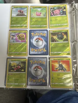 Pokemon TCG Sun & Moon Lost Thunder Lot - Image 3