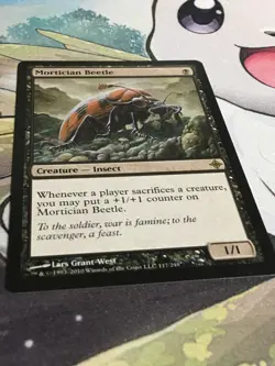 C5134 MAGIC MTG RISE OF THE ELDRAZI MORTICIAN BEETLE #117 RARE NM - Image 2