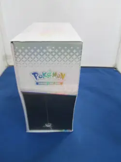 Pokemon Prismatic Evolutions Scarlet & Violet Elite Trainer Box SEALED NEW ETB - Image 3