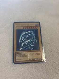 Yu-Gi-Oh! TCG Blue-Eyes White Dragon, Kaiba Set, SDK-001 Unlimited Ultra Rare - Image 1