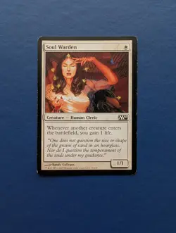 MTG Soul Warden: Core Set 2010 #34 – VG-EX - Image 1