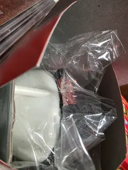 pokemon cards “Lot Of 4” Limited Edition 23k Gold Plated Cards Factory-sealed - Image 3