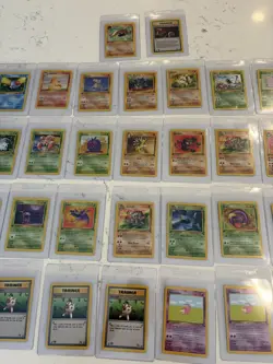 🚨 Pokemon Vintage 1st Editions Card TCG LOT 🚨 Mix LOT of 42 Cards Lot -#25 - Image 3