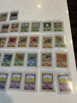 🚨 Pokemon Vintage 1st Editions Card TCG LOT 🚨 Mix LOT of 42 Cards Lot -#25 - Image 4