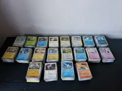 Large Pokemon Cards Bundle Pokemon TCG #1 - Image 1