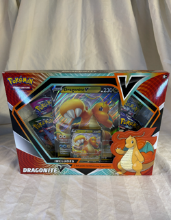 Pokemon TCG Fusion Strike Dragonite V Box Factory Sealed New - Image 1