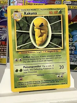 Pokemon TCG - 4 Card Vintage Lot - Good Condition - Image 5