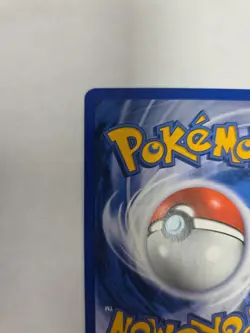 Pikachu 70/111 - 1ST EDITION Neo Genesis Pokemon Card Naoyo Kimura - Image 3