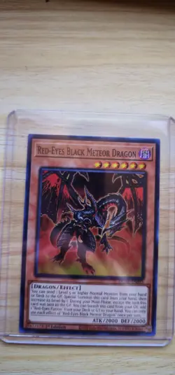 Yu-Gi-Oh / Red-Eyes Black Meteor Dragon / NM / Super Rare - Image 1