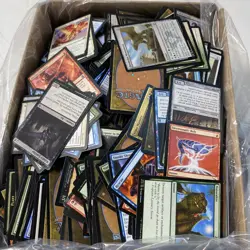 Unsorted Magic: The Gathering TCG and CCG Trading Cards (2000 Plus Cards) - Image 2