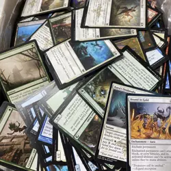 Unsorted Magic: The Gathering TCG and CCG Trading Cards (2000 Plus Cards) - Image 5