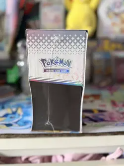 Pokemon Prismatic Evolutions - Elite Trainer Box ETB BRAND NEW FACTORY SEALED - Image 4